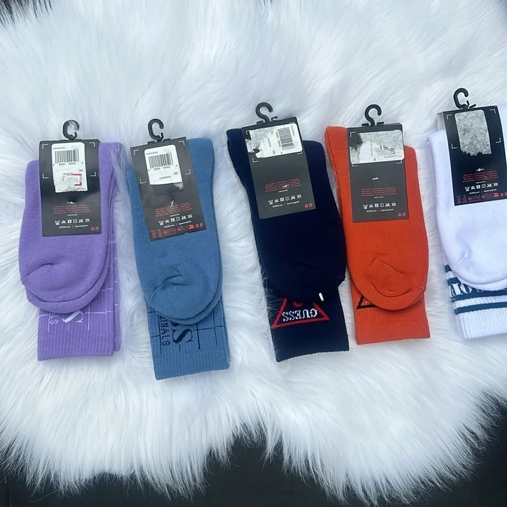 New GUESS ORIGINALS ONE SIZE SOCKS